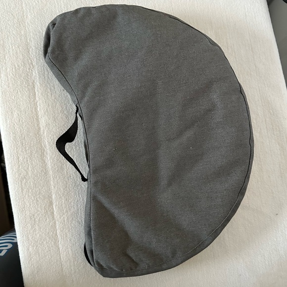 Gray Crescent Laptop Cushion - Picture 1 of 3